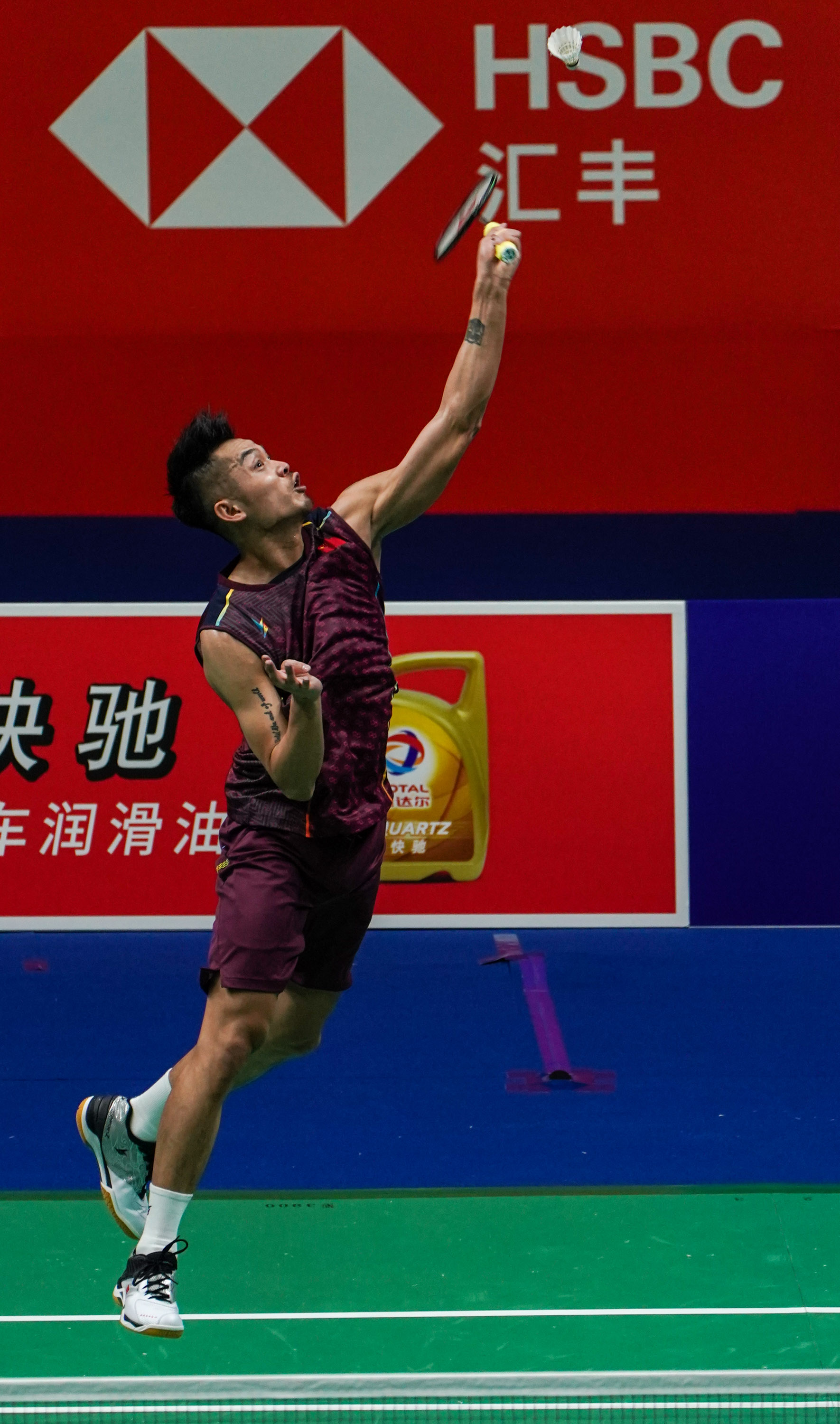 包含丹麦羽毛球队轻取马来西亚羽毛球队，林丹绝境逆转的词条