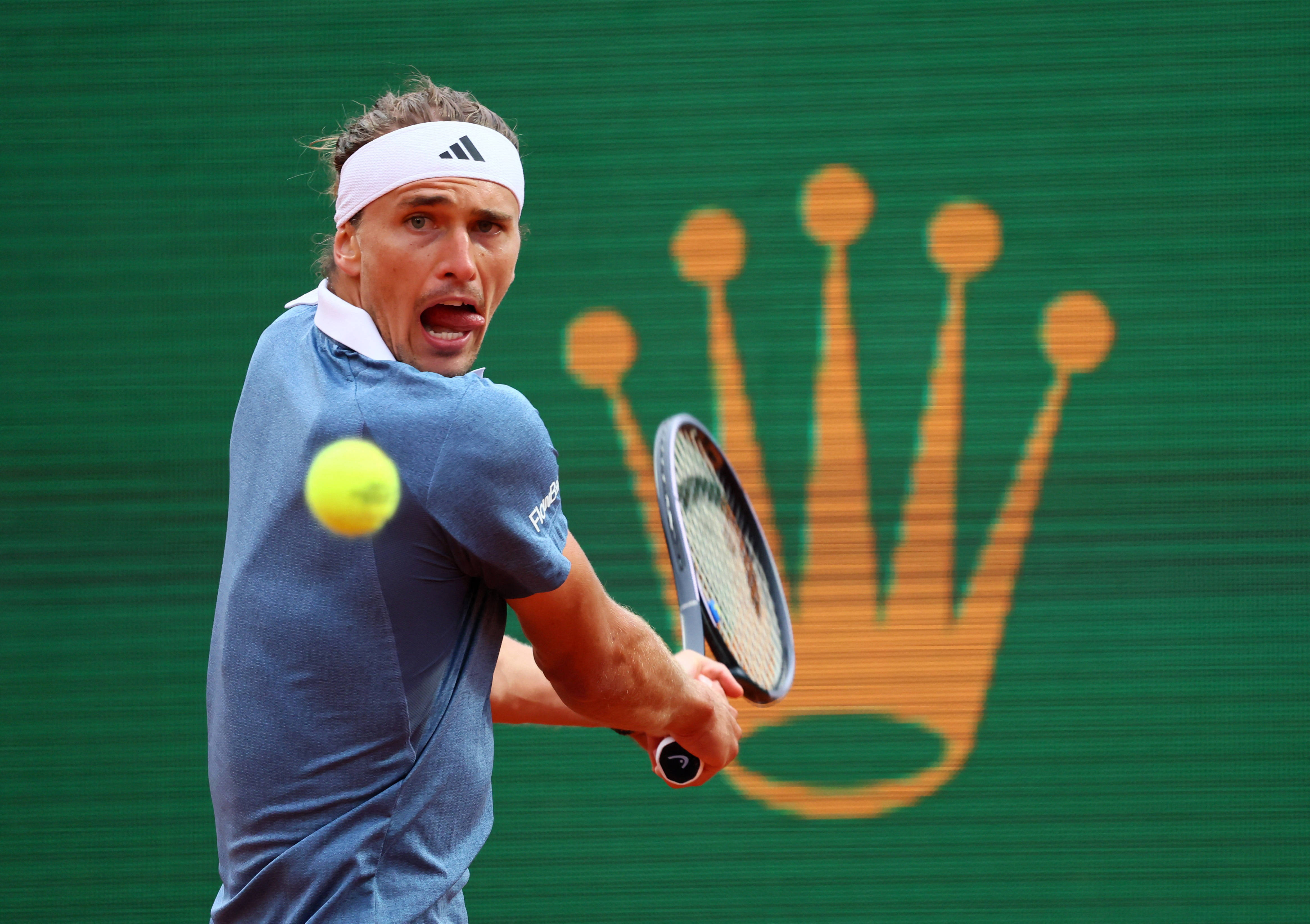 欧洲网球队翻盘西班牙网球队,兹维列夫爆发神勇的简单介绍 欧洲网球队翻盘西班牙网球队,兹维列夫爆发神勇的简单介绍