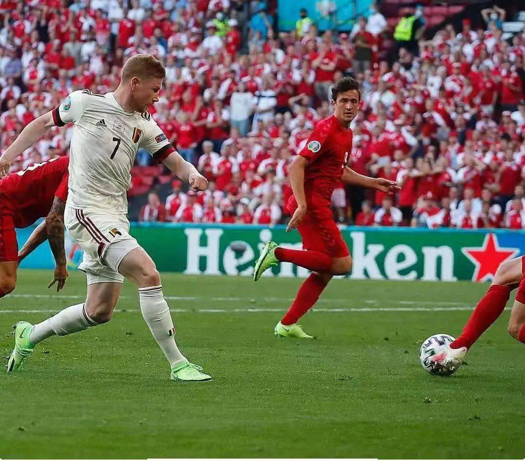 关于斯洛伐克客场逆转北马其顿，出线形势一片光明的信息