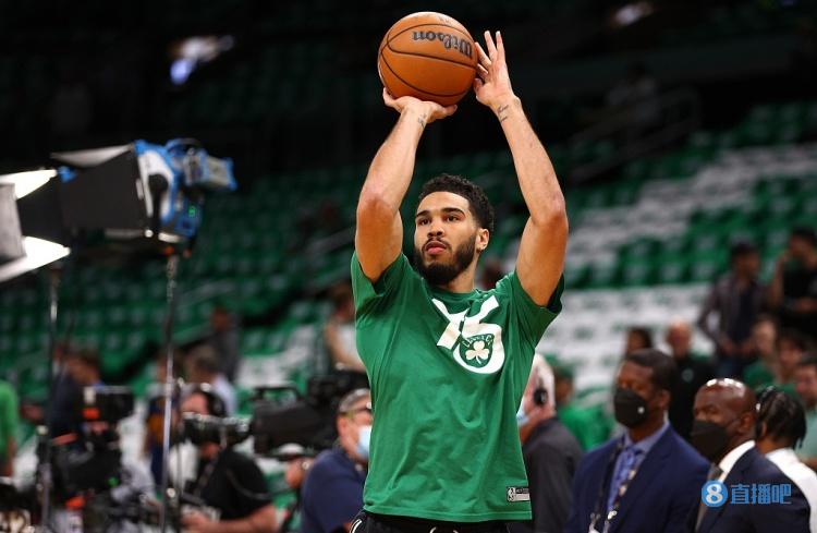 米兰体育-拜仁慕尼黑射手梅勒火力全开，独中四元