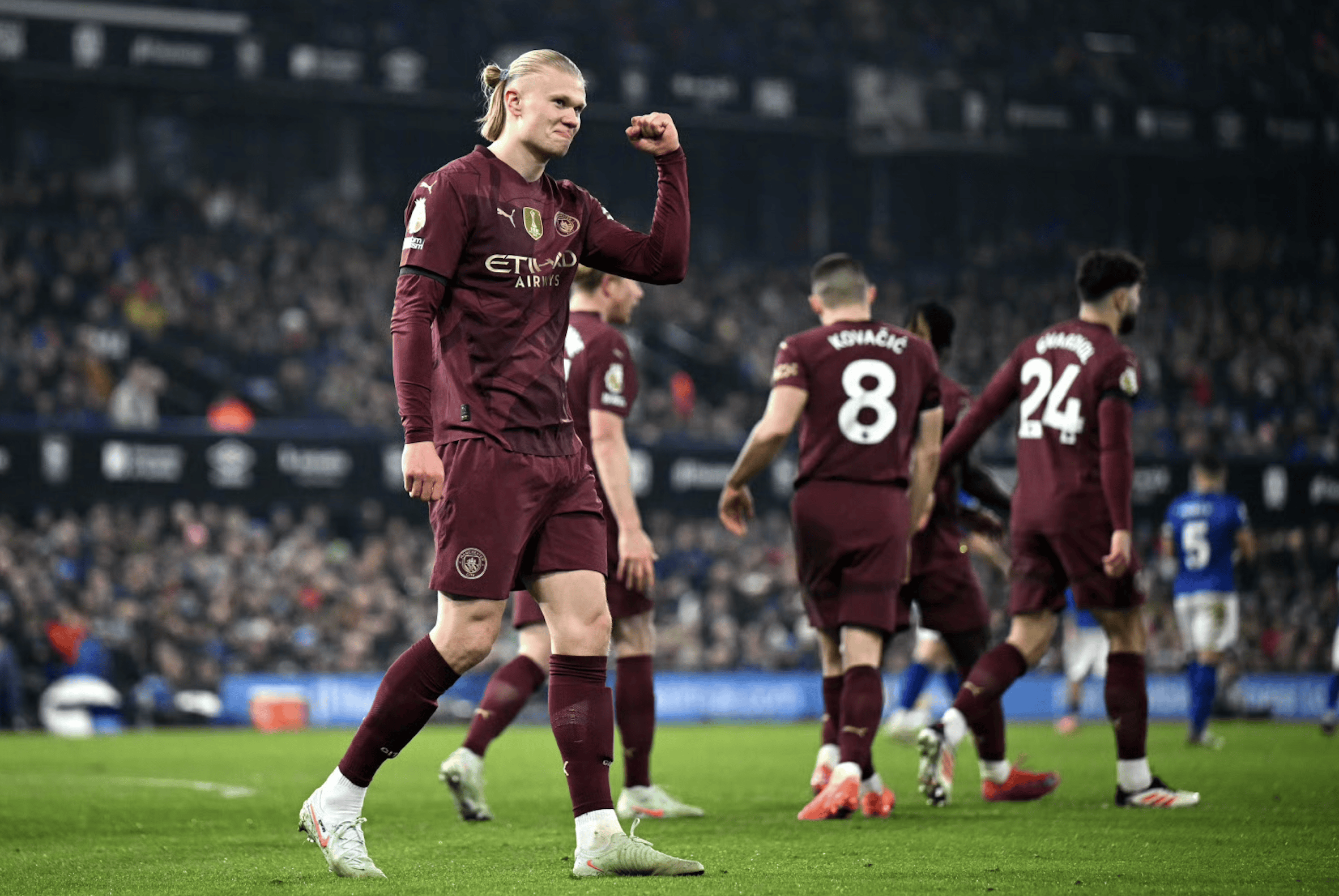 曼联主场大胜哈德斯菲尔德，轻松取胜的简单介绍