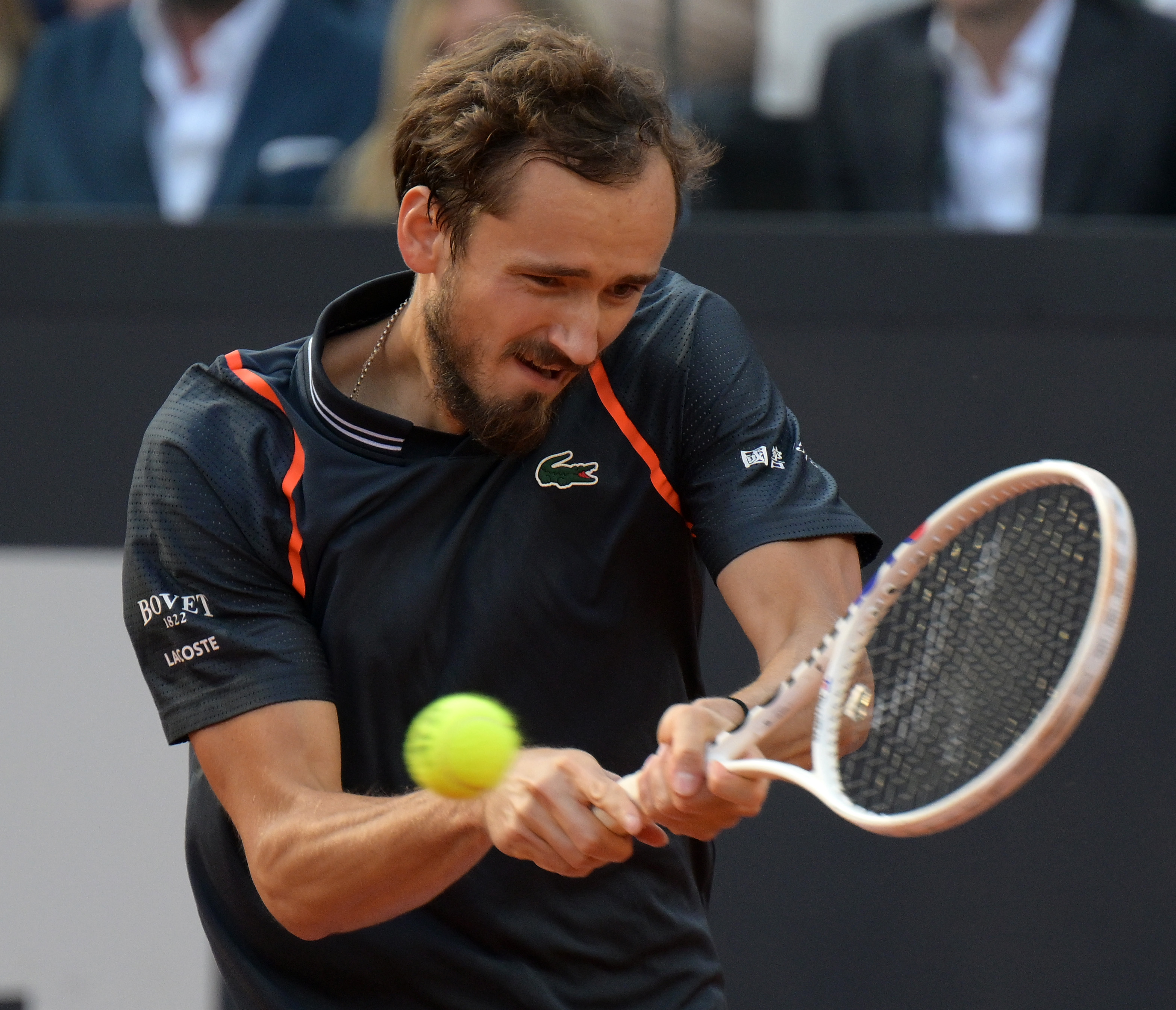 米兰体育入口-美国网球队完胜法国网球队，梅德韦杰夫爆发神勇的简单介绍