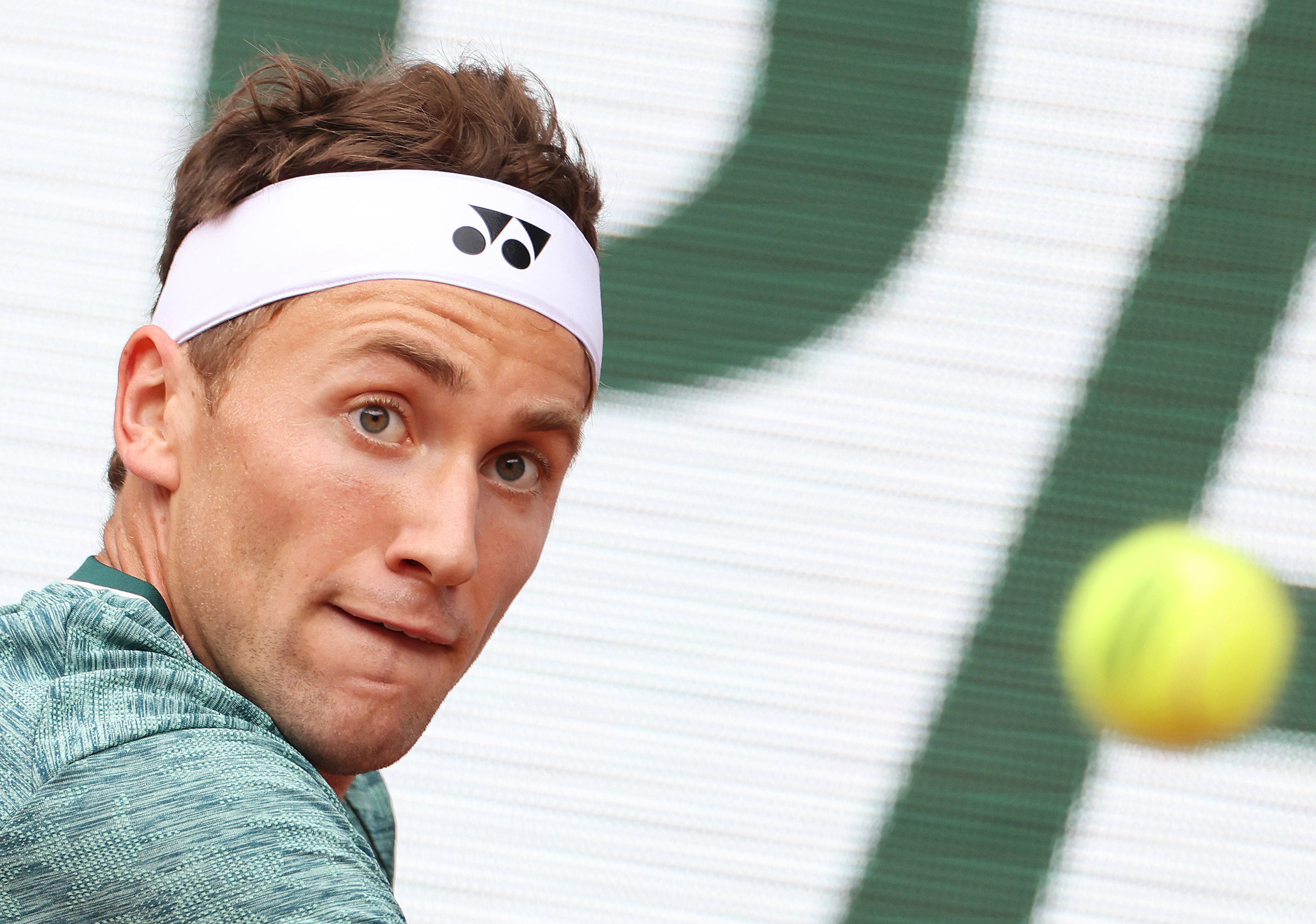 中国米兰体育-法网轻取年终总决赛,鲁德惊艳四座的简单介绍